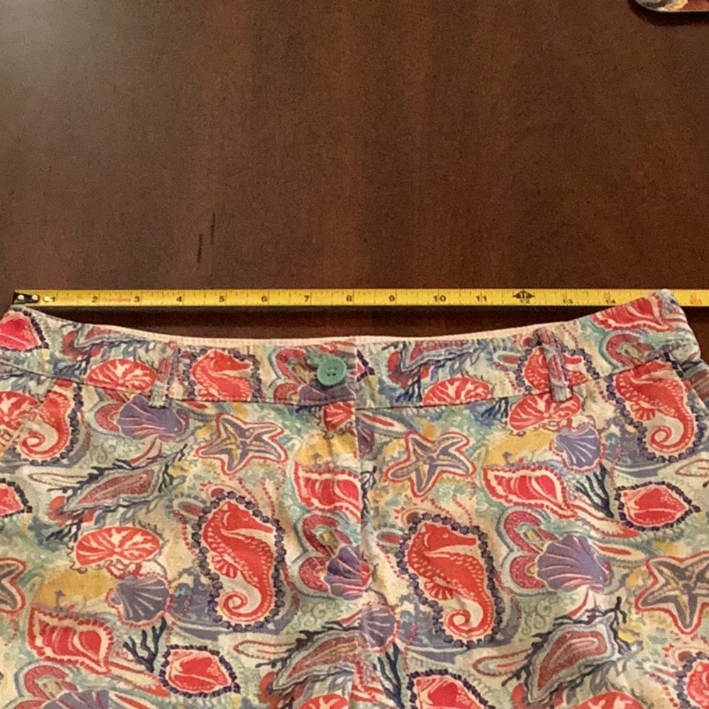 Talbots beach pattern women’s shorts, size 4 - Picture 5 of 6